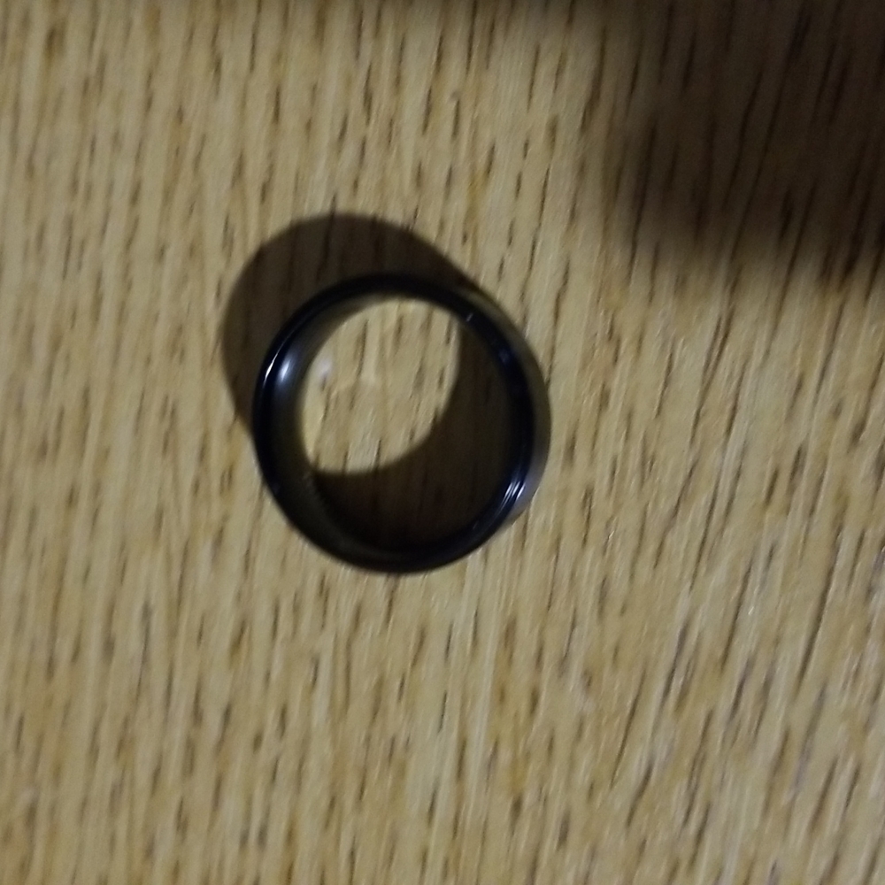 Men's  Titanium Black  band. - Picture 2 of 4